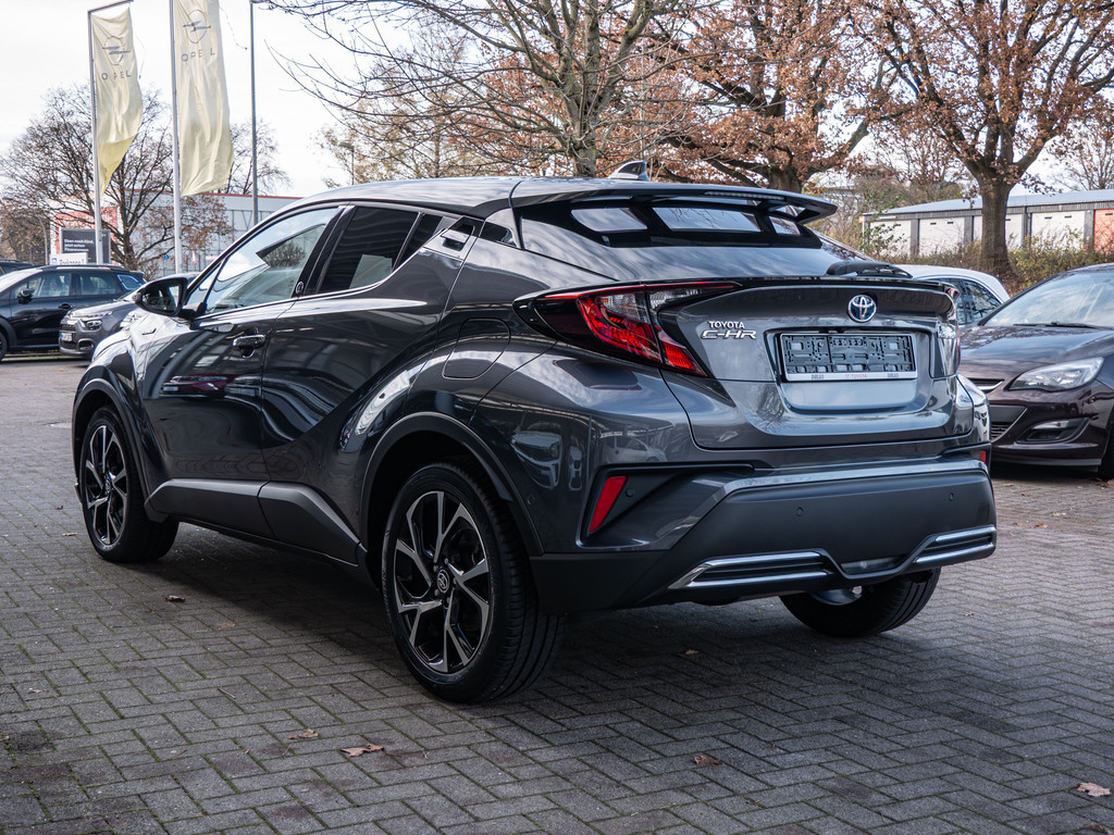 Fahrzeugansicht TOYOTA C-HR 2.0 Hybrid Team D - Bild 45