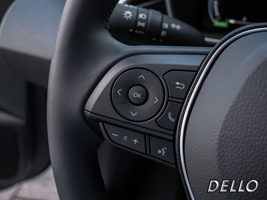 Fahrzeugansicht TOYOTA Corolla 1.8 Hybrid Teamplayer - Bild 29