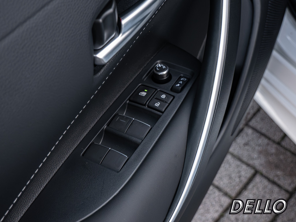 Fahrzeugansicht TOYOTA Corolla 1.8 Hybrid Teamplayer - Bild 36