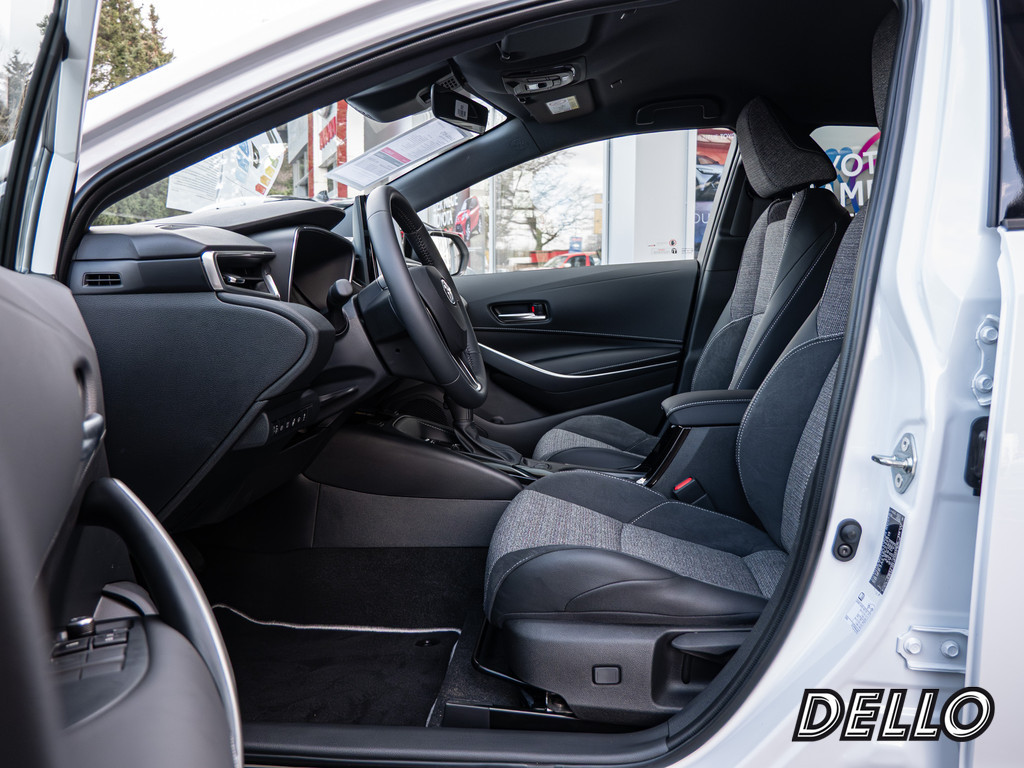 Fahrzeugansicht TOYOTA Corolla 1.8 Hybrid Teamplayer - Bild 4