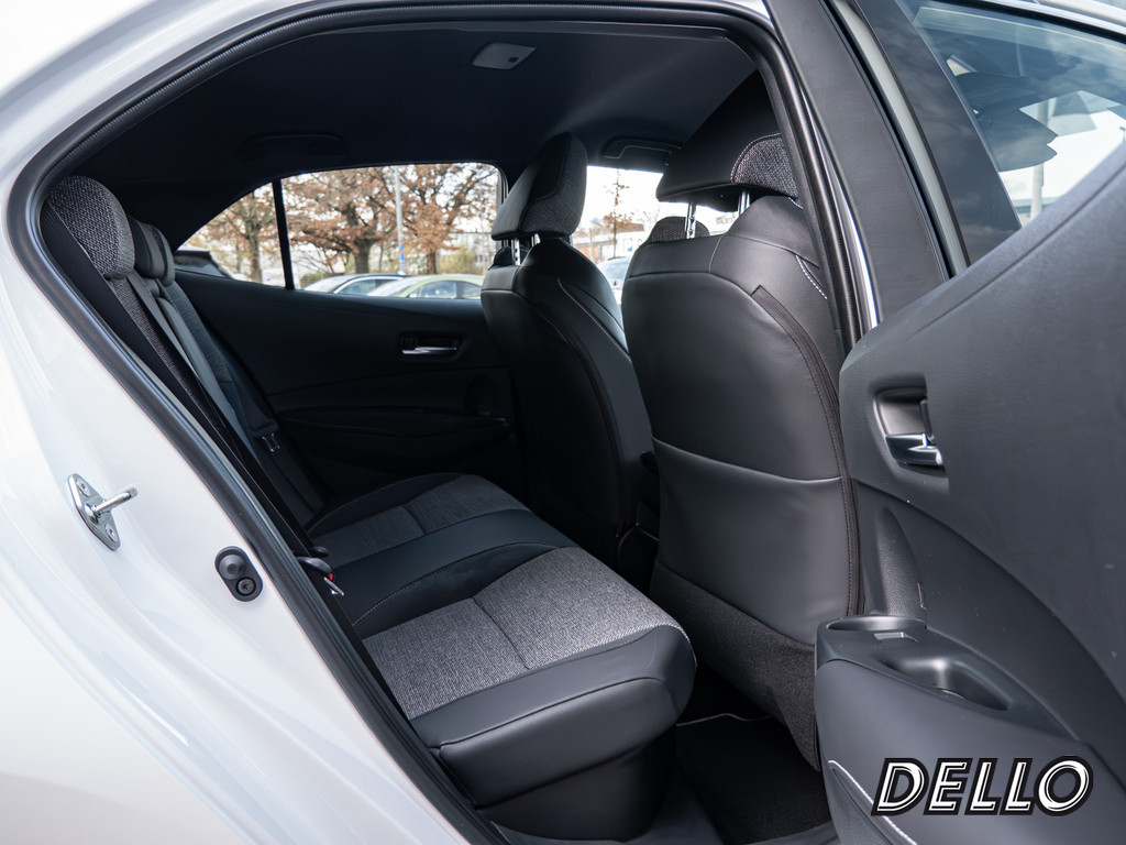 Fahrzeugansicht TOYOTA Corolla 1.8 Hybrid Teamplayer - Bild 6