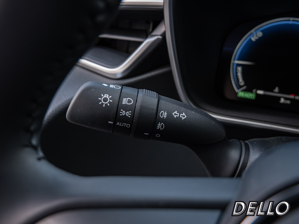 Fahrzeugansicht TOYOTA Corolla 1.8 Hybrid Teamplayer - Bild 25