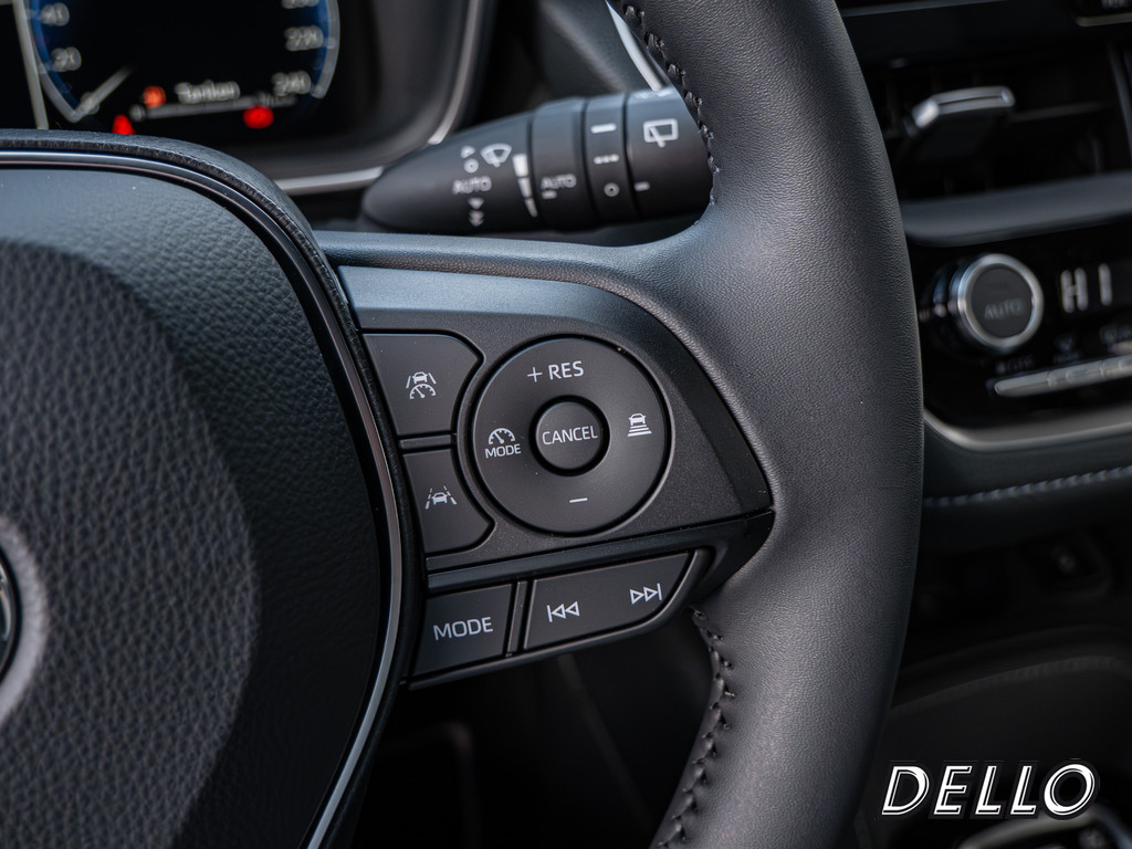 Fahrzeugansicht TOYOTA Corolla 1.8 Hybrid Teamplayer - Bild 28