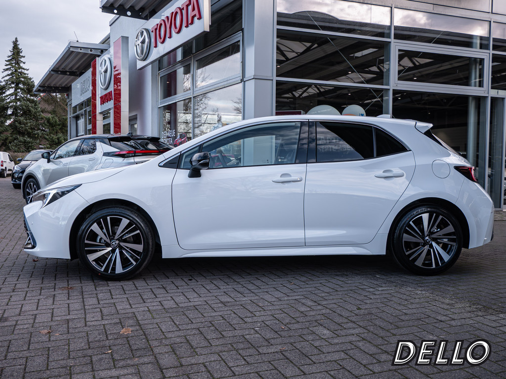 Fahrzeugansicht TOYOTA Corolla 1.8 Hybrid Teamplayer - Bild 41