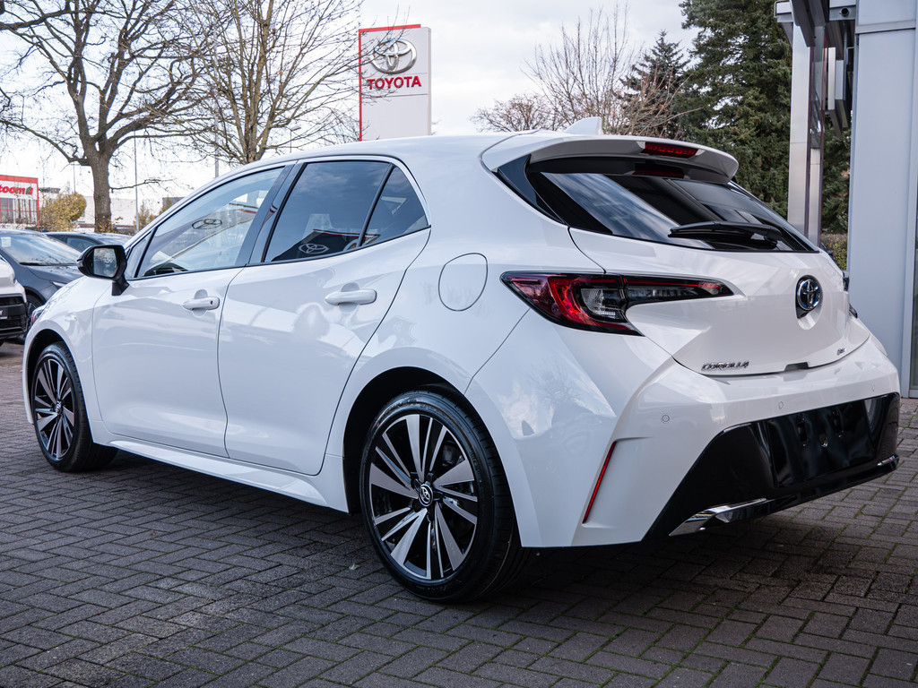 Fahrzeugansicht TOYOTA Corolla 1.8 Hybrid Teamplayer - Bild 40