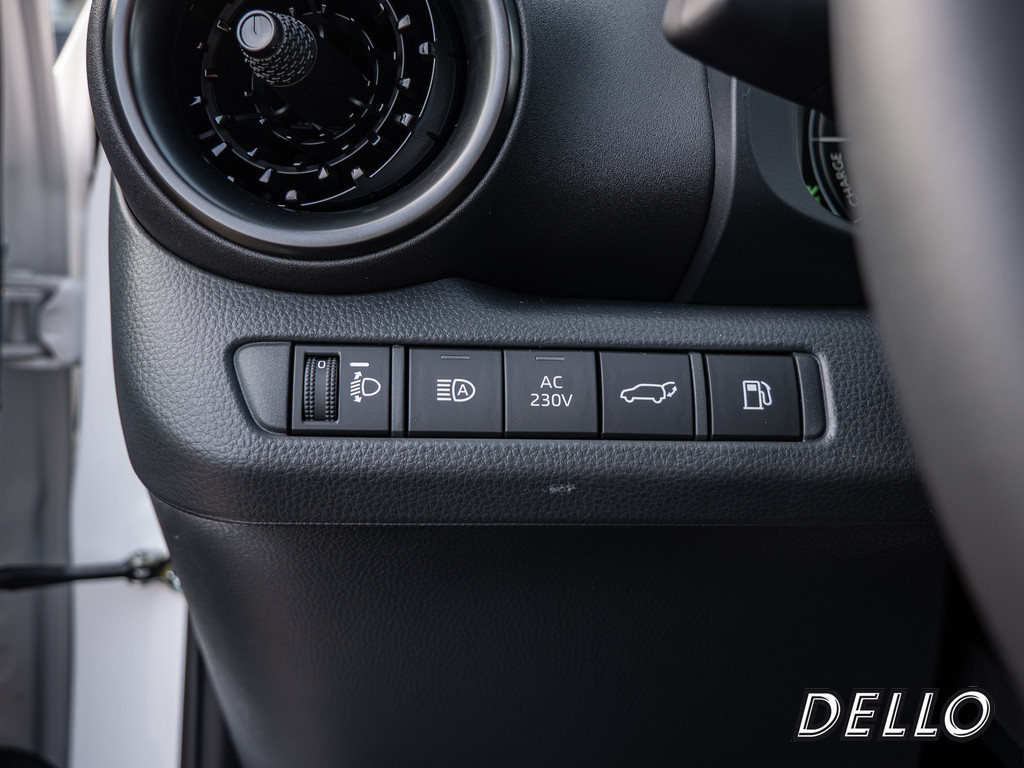 Fahrzeugansicht TOYOTA C-HR 2.0 Plug-In Hybrid FWD Teamplayer - Bild 32