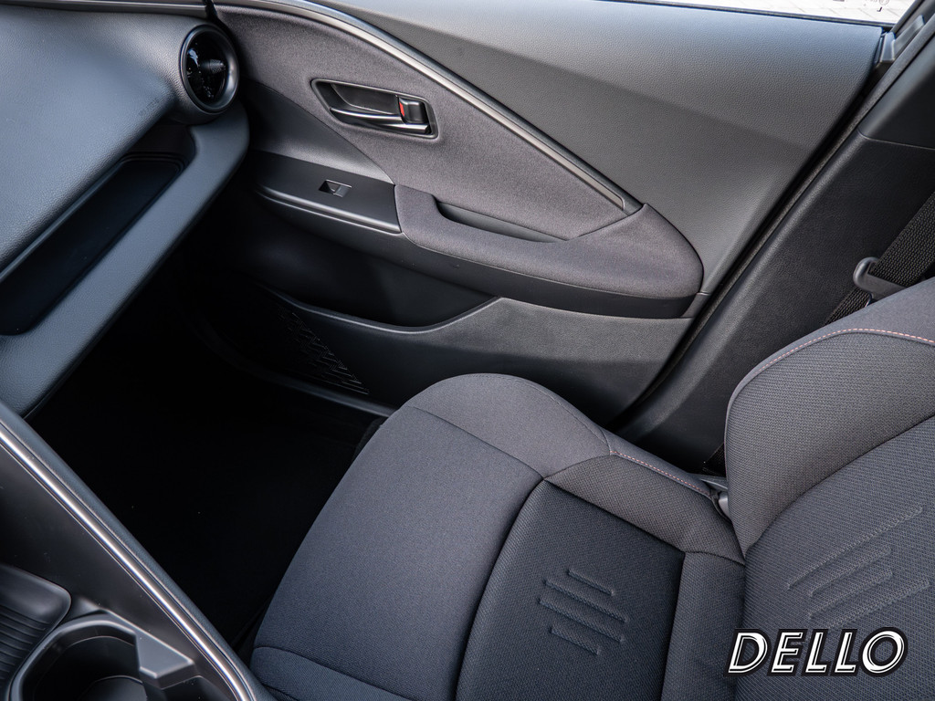 Fahrzeugansicht TOYOTA C-HR 2.0 Plug-In Hybrid FWD Teamplayer - Bild 22