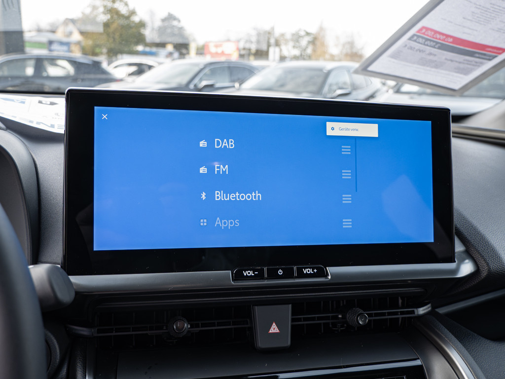 Fahrzeugansicht TOYOTA C-HR 2.0 Plug-In Hybrid FWD Teamplayer - Bild 16