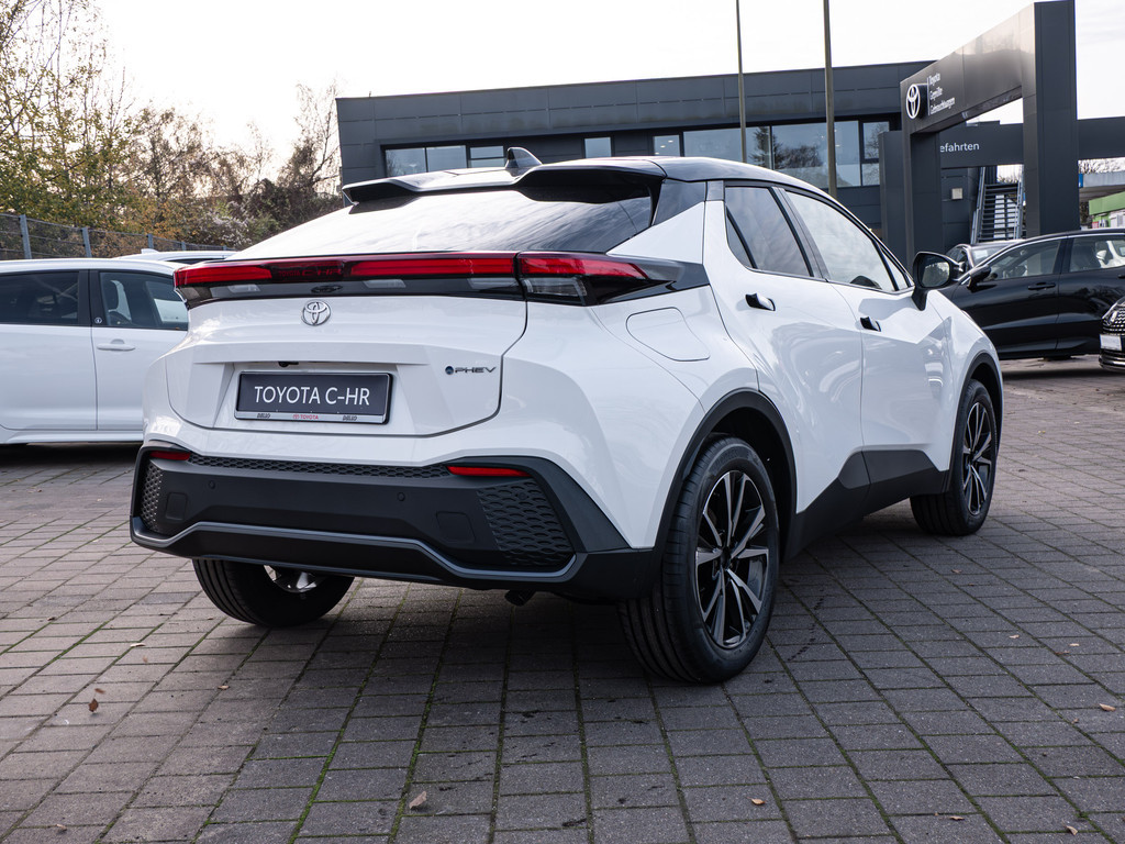 Fahrzeugansicht TOYOTA C-HR 2.0 Plug-In Hybrid FWD Teamplayer - Bild 39