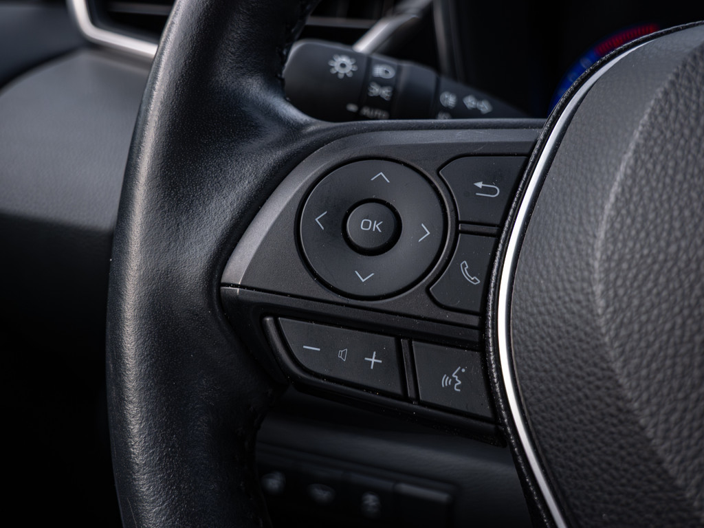 Fahrzeugansicht TOYOTA Corolla TS 1.8 Hybrid Team D - Bild 27