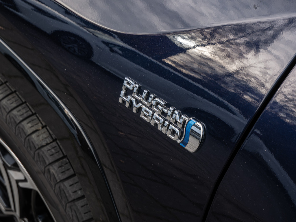 Fahrzeugansicht TOYOTA RAV 4 2.5 Plug-in Hybrid 4x4 - Bild 3