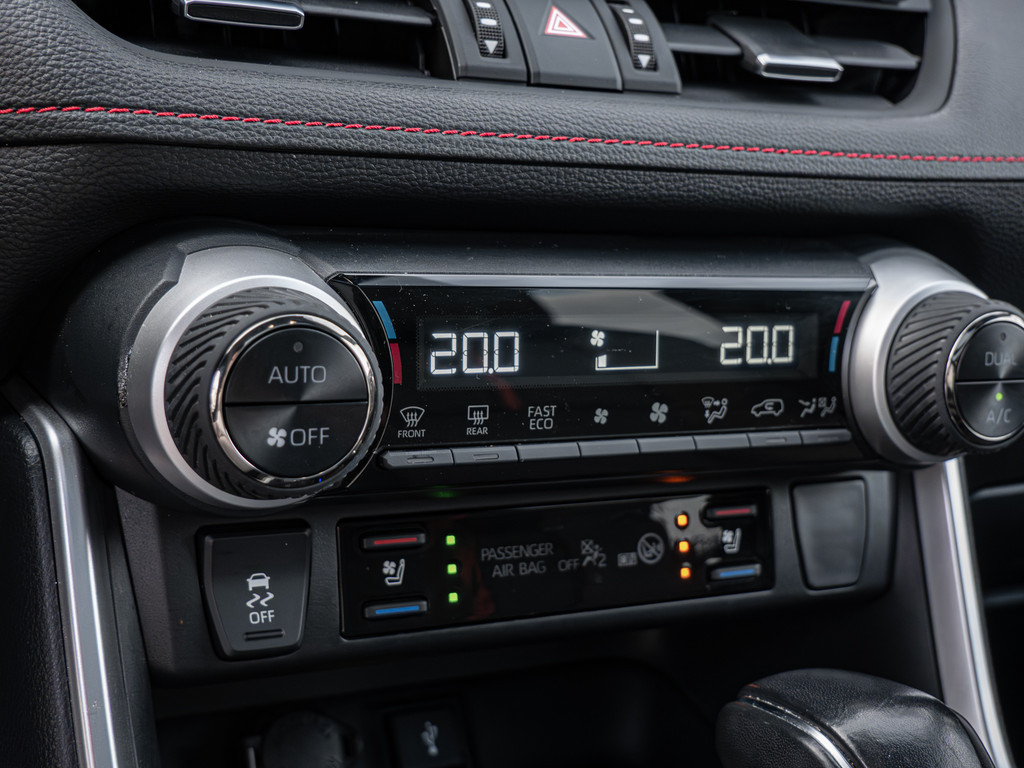 Fahrzeugansicht TOYOTA RAV 4 2.5 Plug-in Hybrid 4x4 - Bild 22