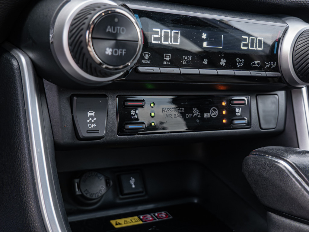 Fahrzeugansicht TOYOTA RAV 4 2.5 Plug-in Hybrid 4x4 - Bild 24