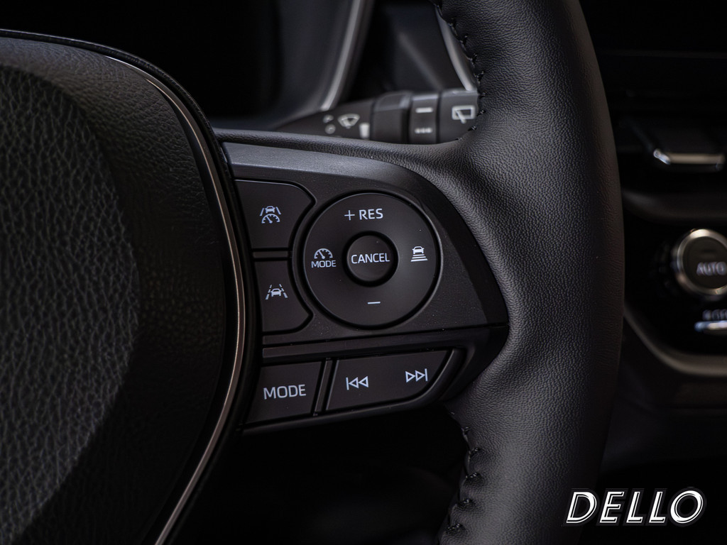 Fahrzeugansicht TOYOTA Corolla Cross 2.0 Hybrid FWD Team Deutschland - Bild 24