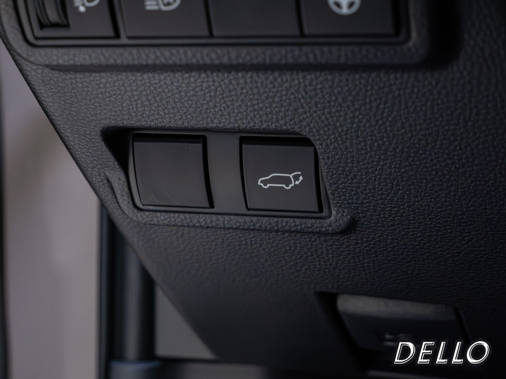 Fahrzeugansicht TOYOTA Corolla Cross 2.0 Hybrid FWD Team Deutschland - Bild 26