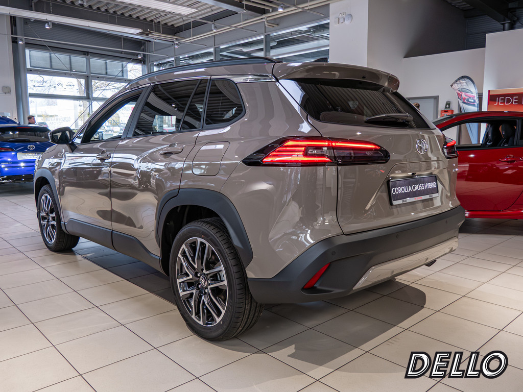 Fahrzeugansicht TOYOTA Corolla Cross 2.0 Hybrid FWD Team Deutschland - Bild 23