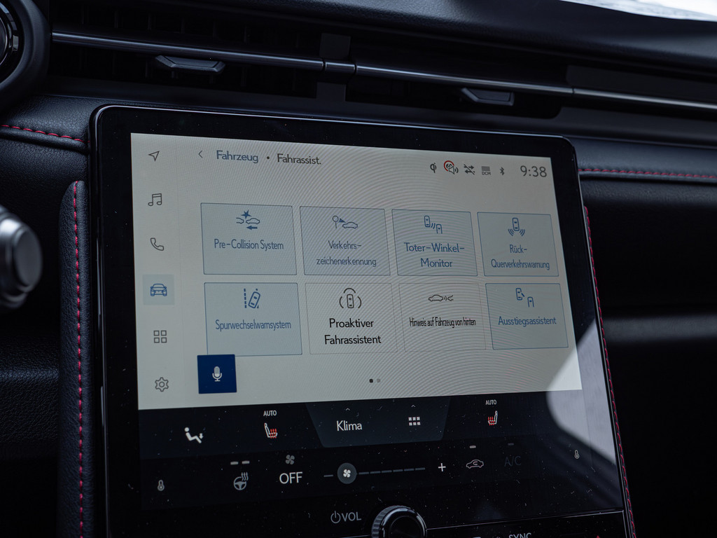 Fahrzeugansicht LEXUS LBX 1.5 FWD Emotion - Bild 17