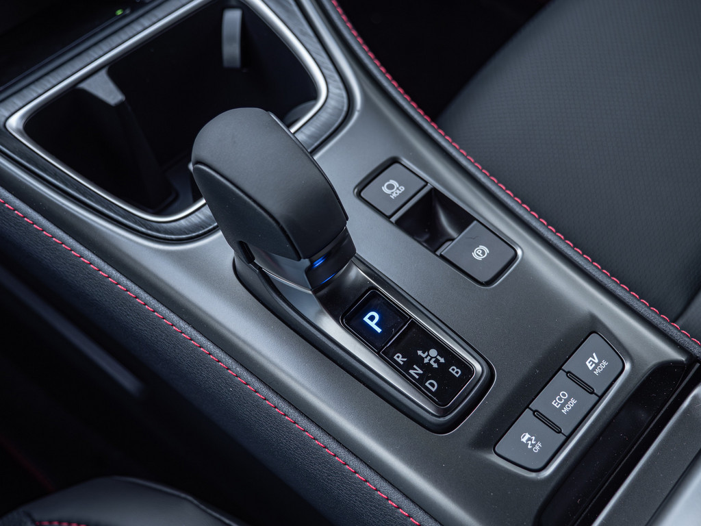 Fahrzeugansicht LEXUS LBX 1.5 FWD Emotion - Bild 21