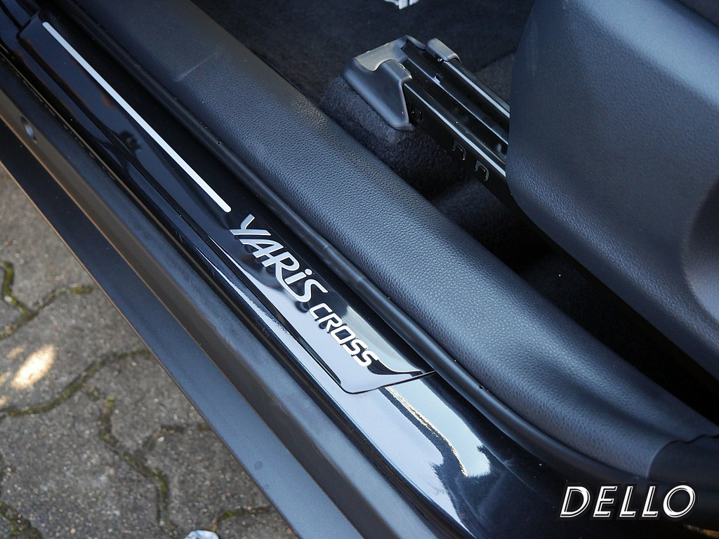 Fahrzeugansicht TOYOTA Yaris Cross 1.5 Hybrid FWD Teamplayer - Bild 30