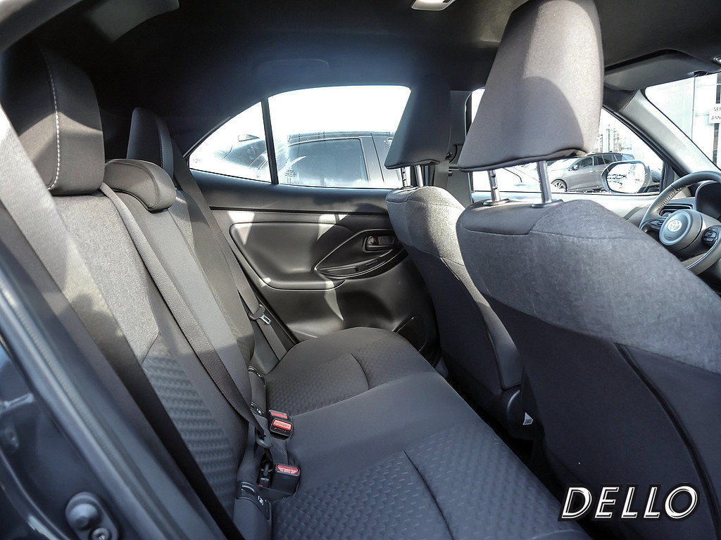 Fahrzeugansicht TOYOTA Yaris Cross 1.5 Hybrid FWD Teamplayer - Bild 40