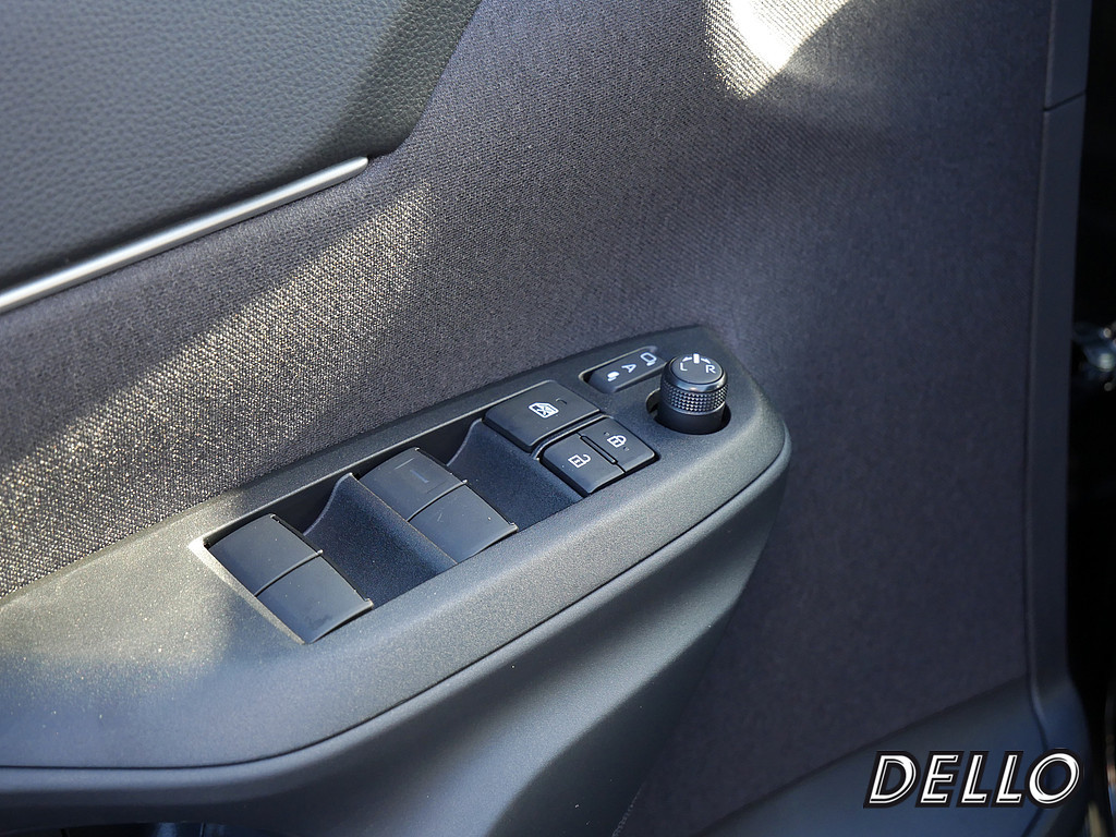 Fahrzeugansicht TOYOTA Yaris Cross 1.5 Hybrid FWD Teamplayer - Bild 10