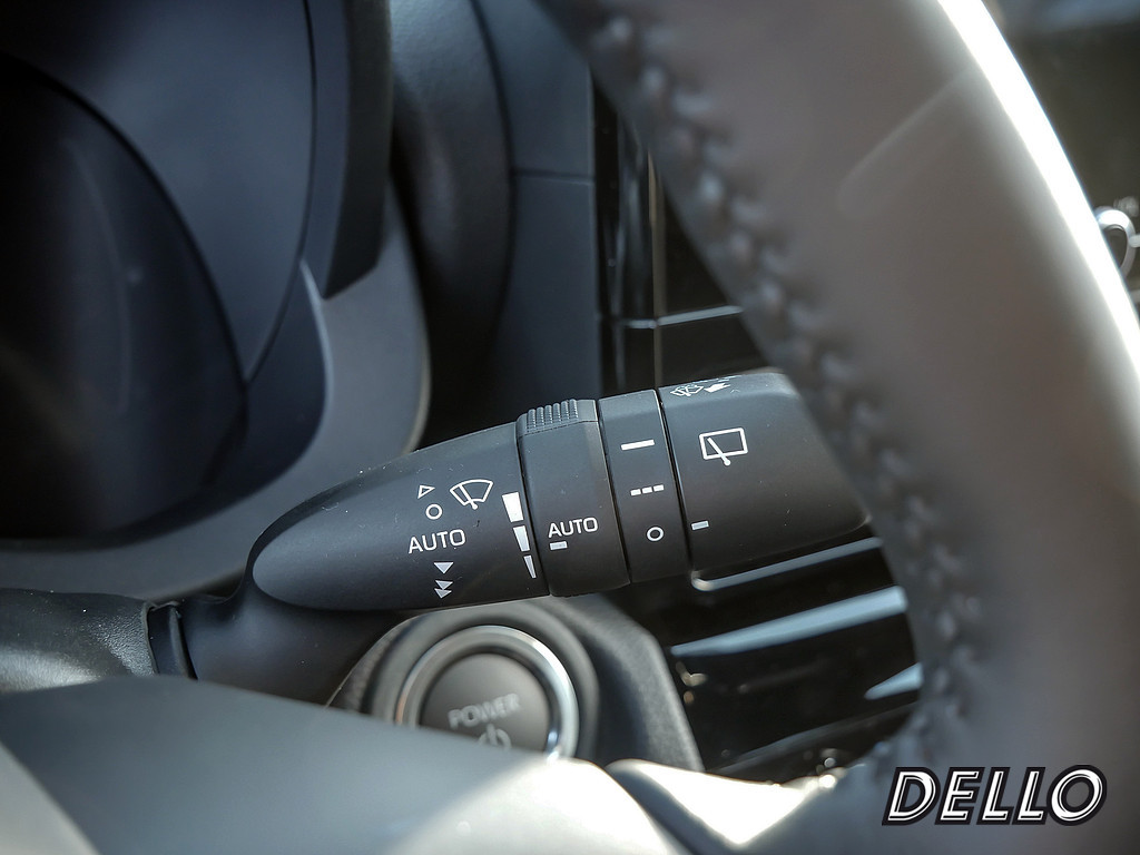 Fahrzeugansicht TOYOTA Yaris Cross 1.5 Hybrid FWD Teamplayer - Bild 29