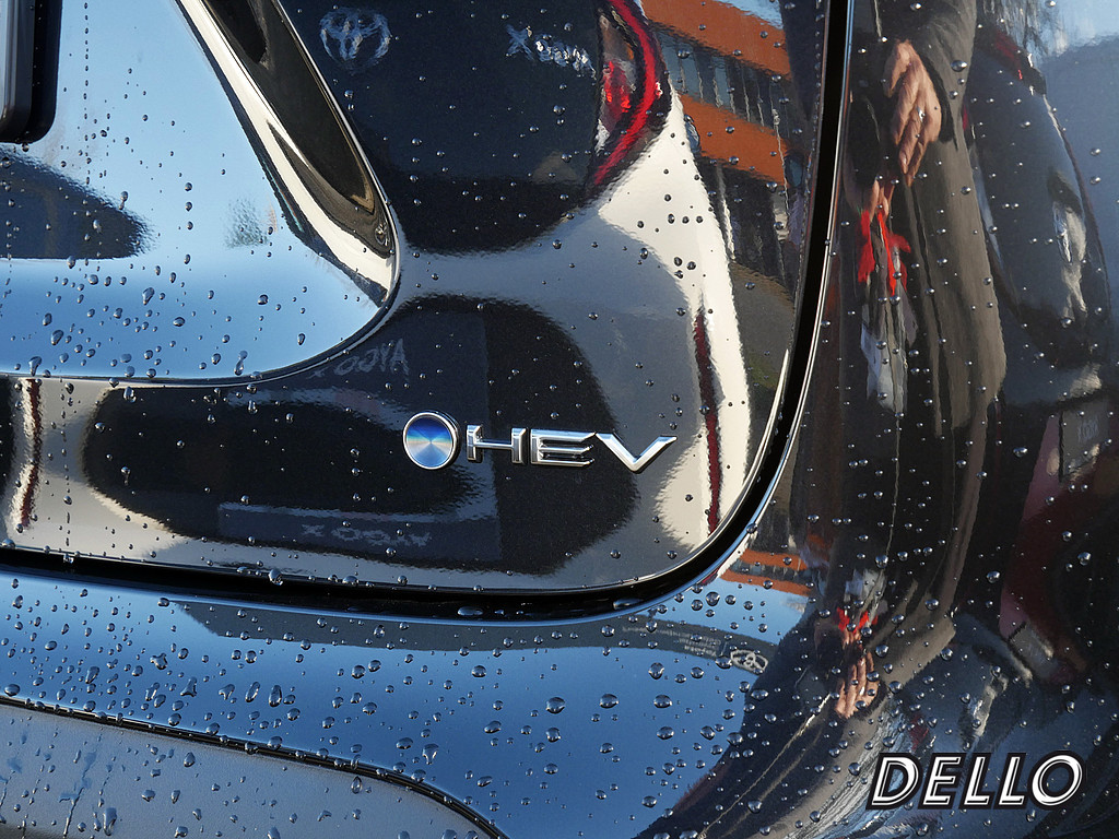 Fahrzeugansicht TOYOTA Yaris Cross 1.5 Hybrid FWD Teamplayer - Bild 8