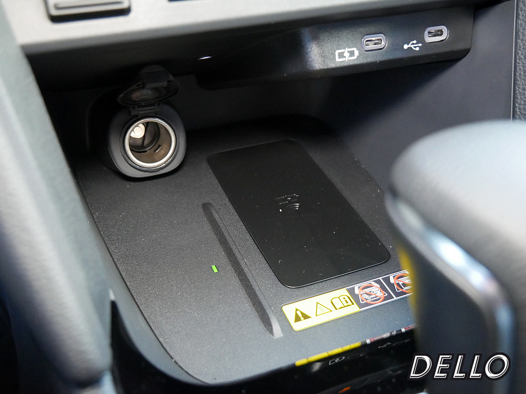 Fahrzeugansicht TOYOTA Yaris Cross 1.5 Hybrid FWD Teamplayer - Bild 18