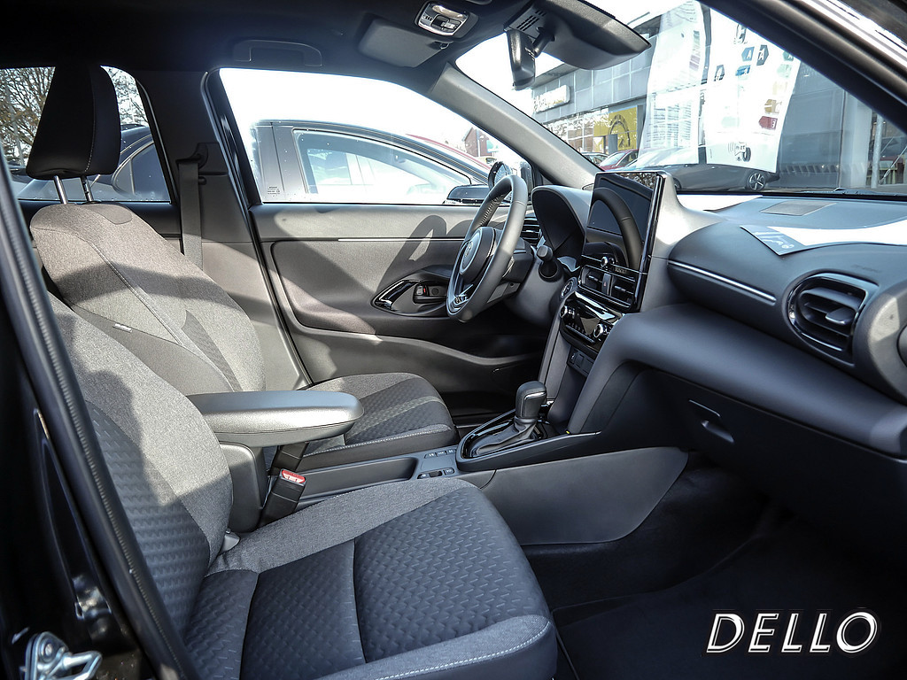 Fahrzeugansicht TOYOTA Yaris Cross 1.5 Hybrid FWD Teamplayer - Bild 39