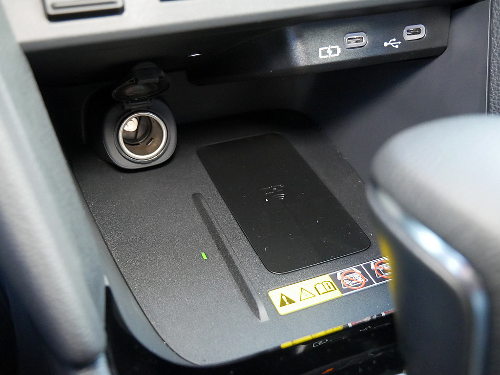 Fahrzeugansicht TOYOTA Yaris Cross Teamplayer - Bild 18