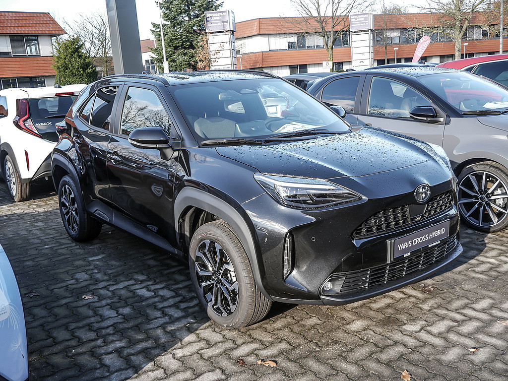 Fahrzeugansicht TOYOTA Yaris Cross Teamplayer - Bild 38