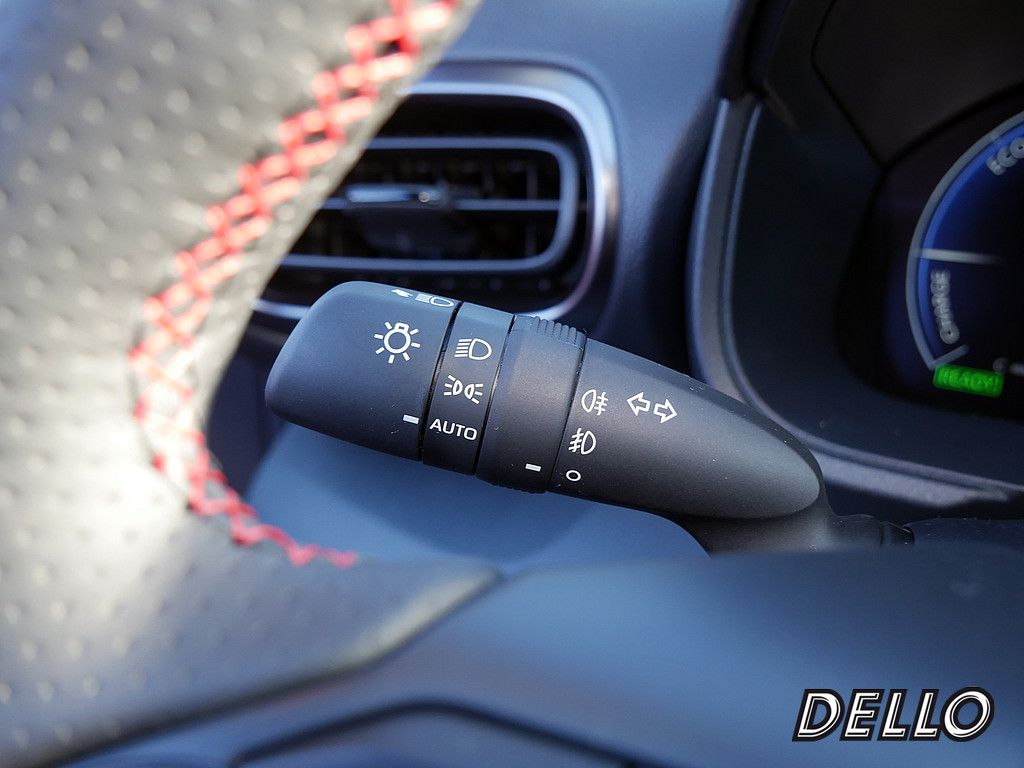 Fahrzeugansicht TOYOTA Yaris Hybrid 1.5 VVT-i GR Sport - Bild 27