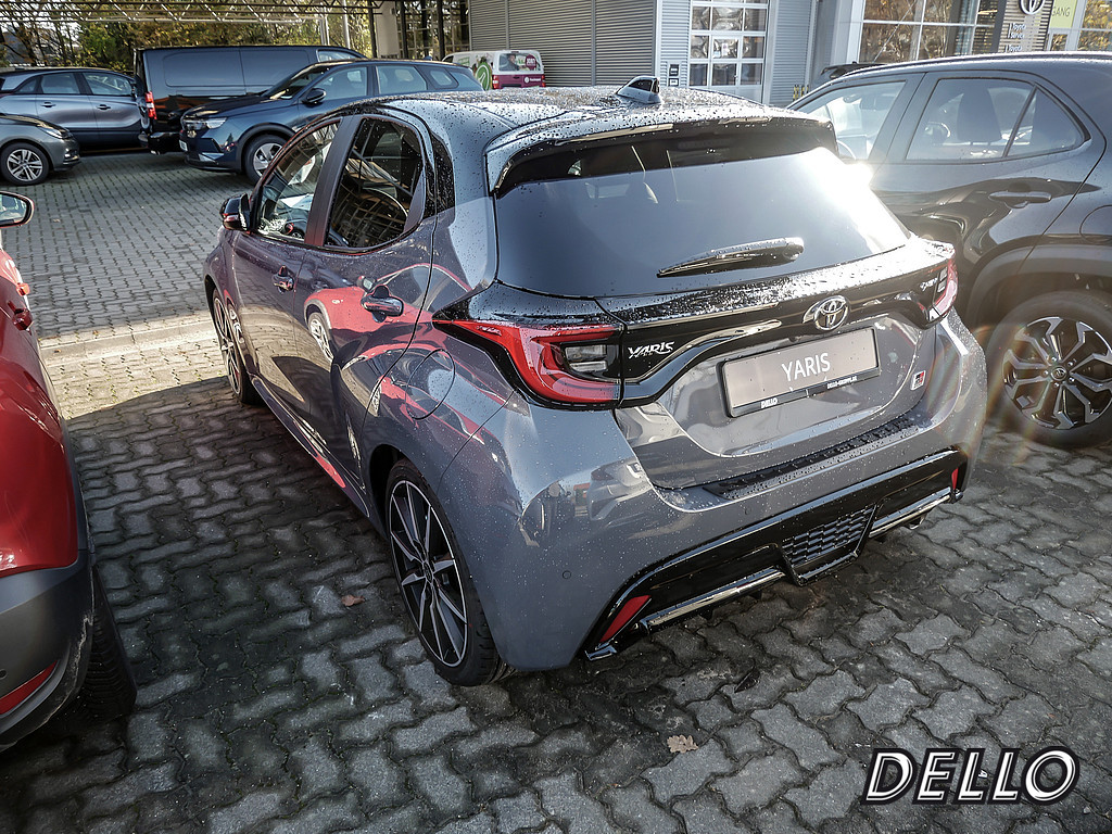 Fahrzeugansicht TOYOTA Yaris Hybrid 1.5 VVT-i GR Sport - Bild 41