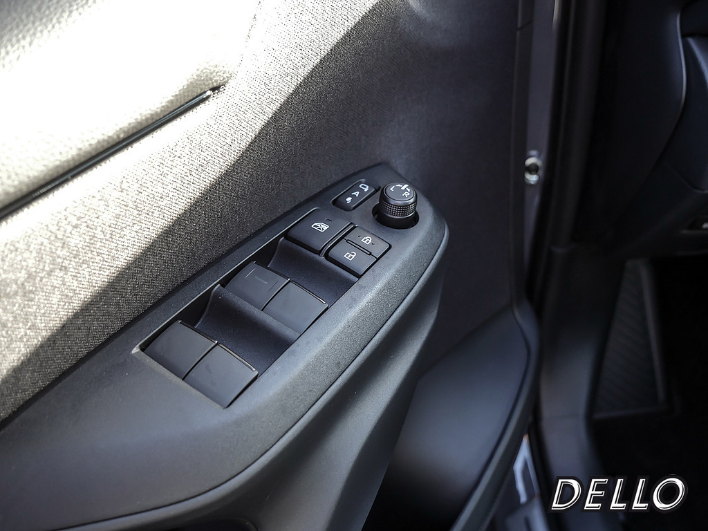 Fahrzeugansicht TOYOTA Yaris Hybrid 1.5 VVT-i GR Sport - Bild 10