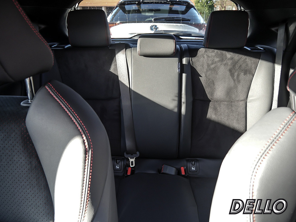 Fahrzeugansicht TOYOTA Yaris Hybrid 1.5 VVT-i GR Sport - Bild 33