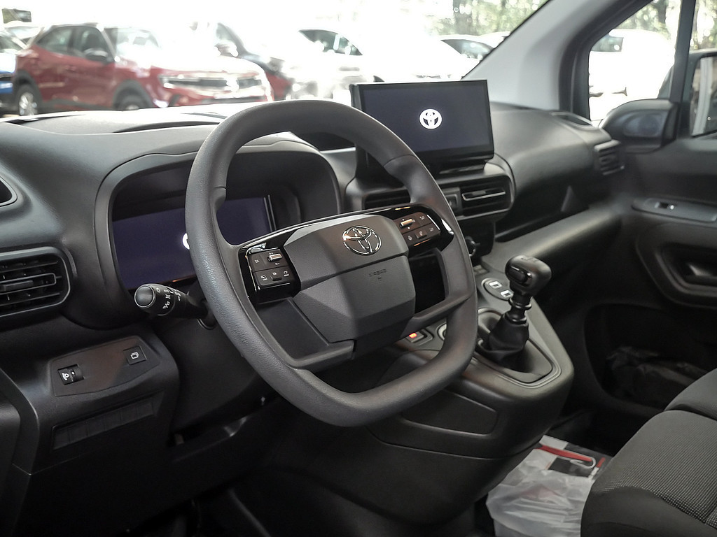 Fahrzeugansicht TOYOTA Proace City 1.5 L2 Meister - Bild 3