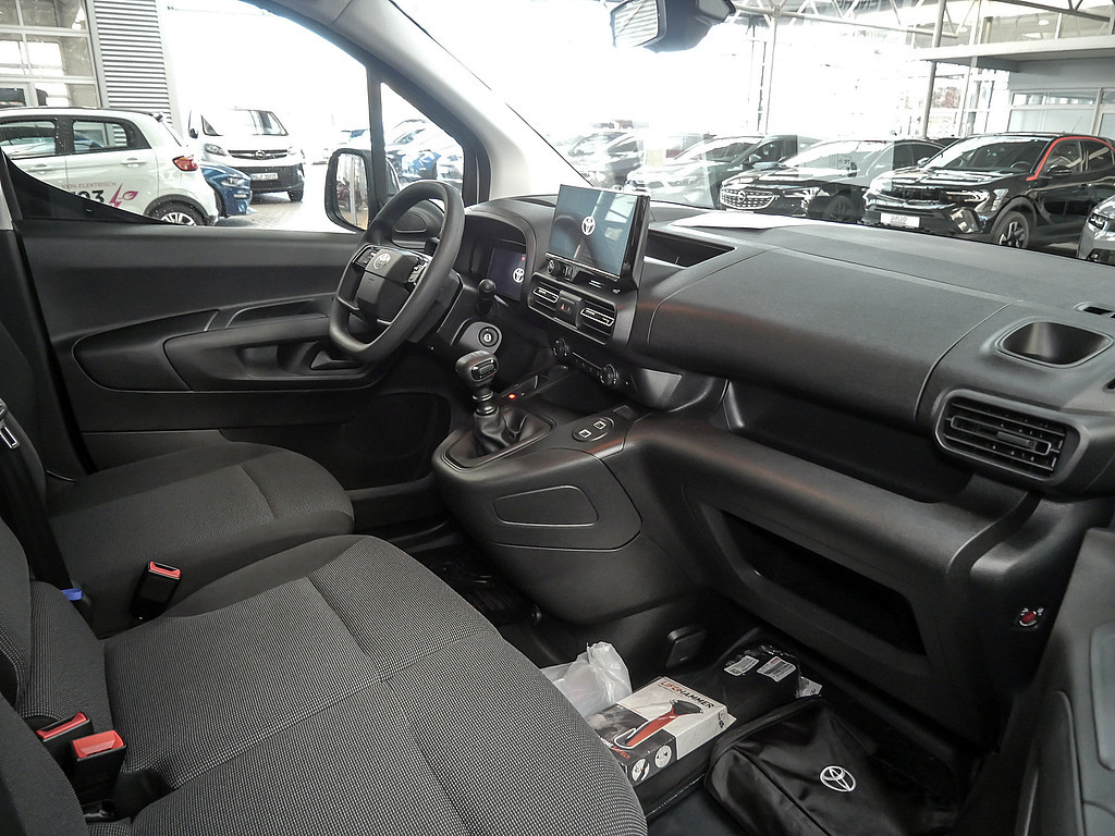 Fahrzeugansicht TOYOTA Proace City 1.5 L2 Meister - Bild 26