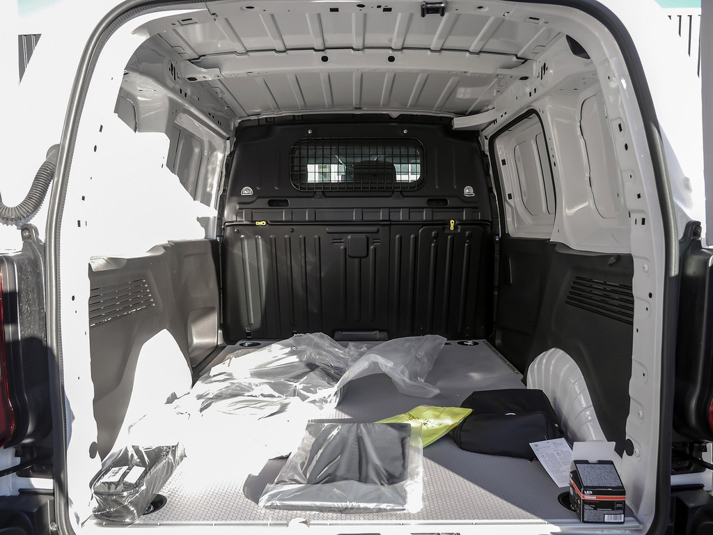 Fahrzeugansicht TOYOTA Proace City 1.2 L1 Meister - Bild 3