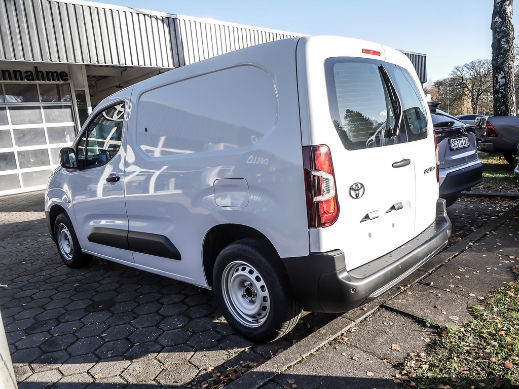 Fahrzeugansicht TOYOTA Proace City 1.2 L1 Meister - Bild 23
