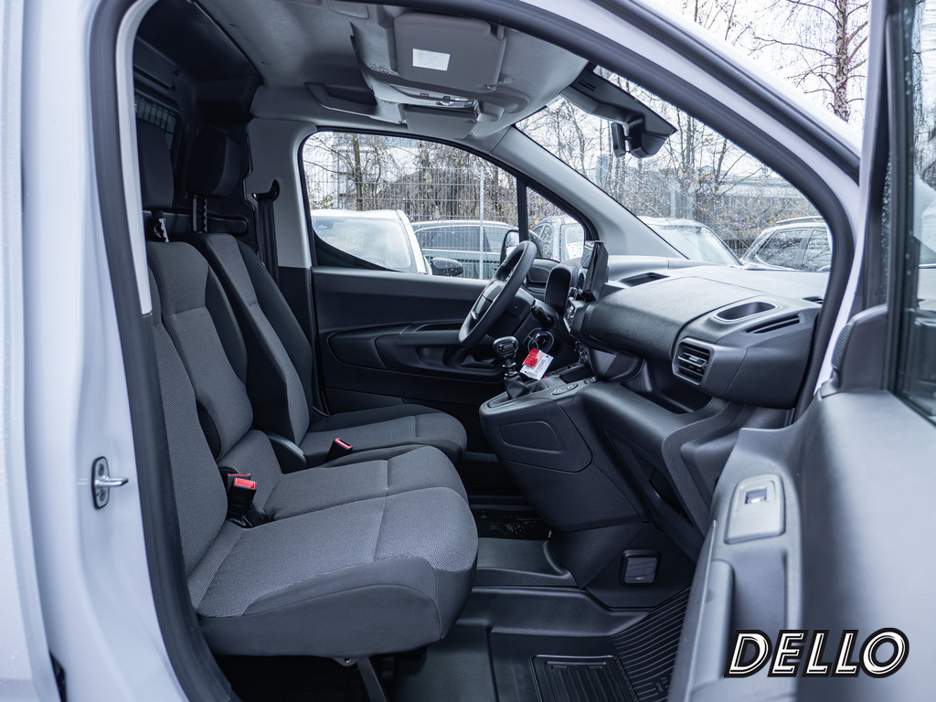 Fahrzeugansicht TOYOTA Proace City 1.2 L1 Meister - Bild 32