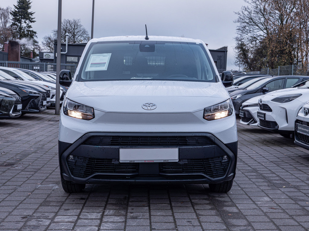 Fahrzeugansicht TOYOTA Proace City 1.2 L1 Meister - Bild 12