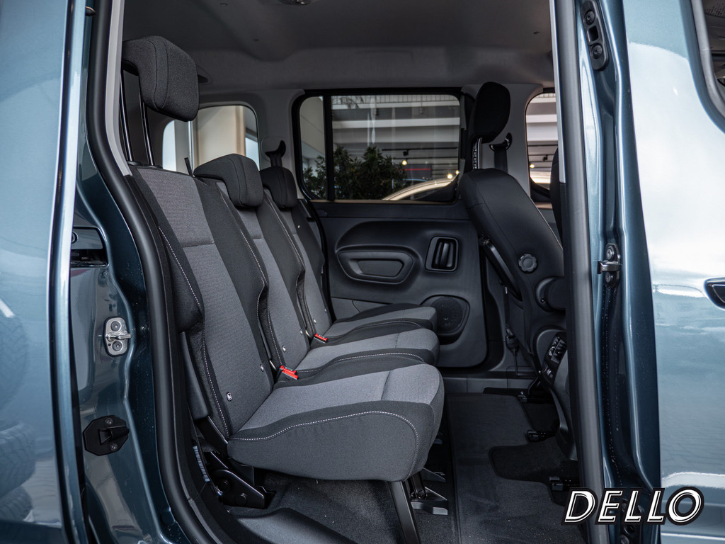 Fahrzeugansicht TOYOTA Proace City Verso Electric Teamplayer - Bild 2