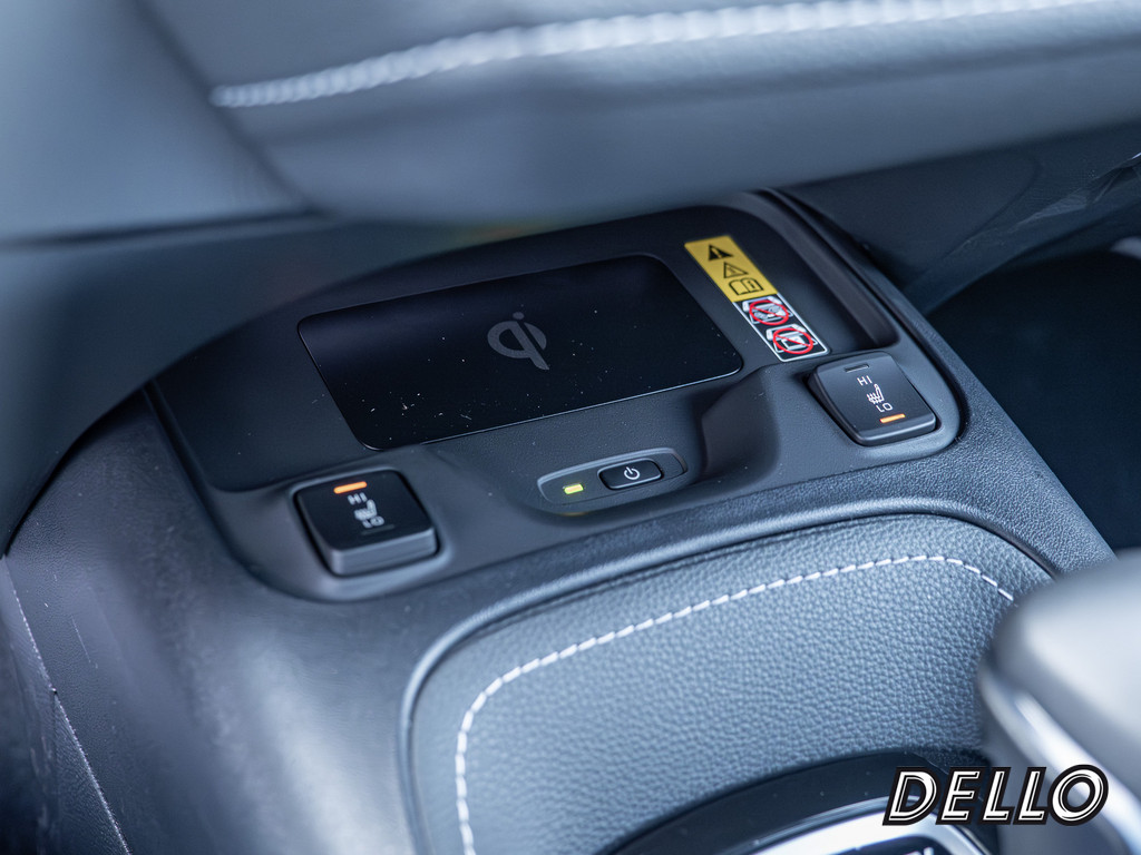 Fahrzeugansicht TOYOTA Corolla 2.0 Hybrid Teamplayer - Bild 16