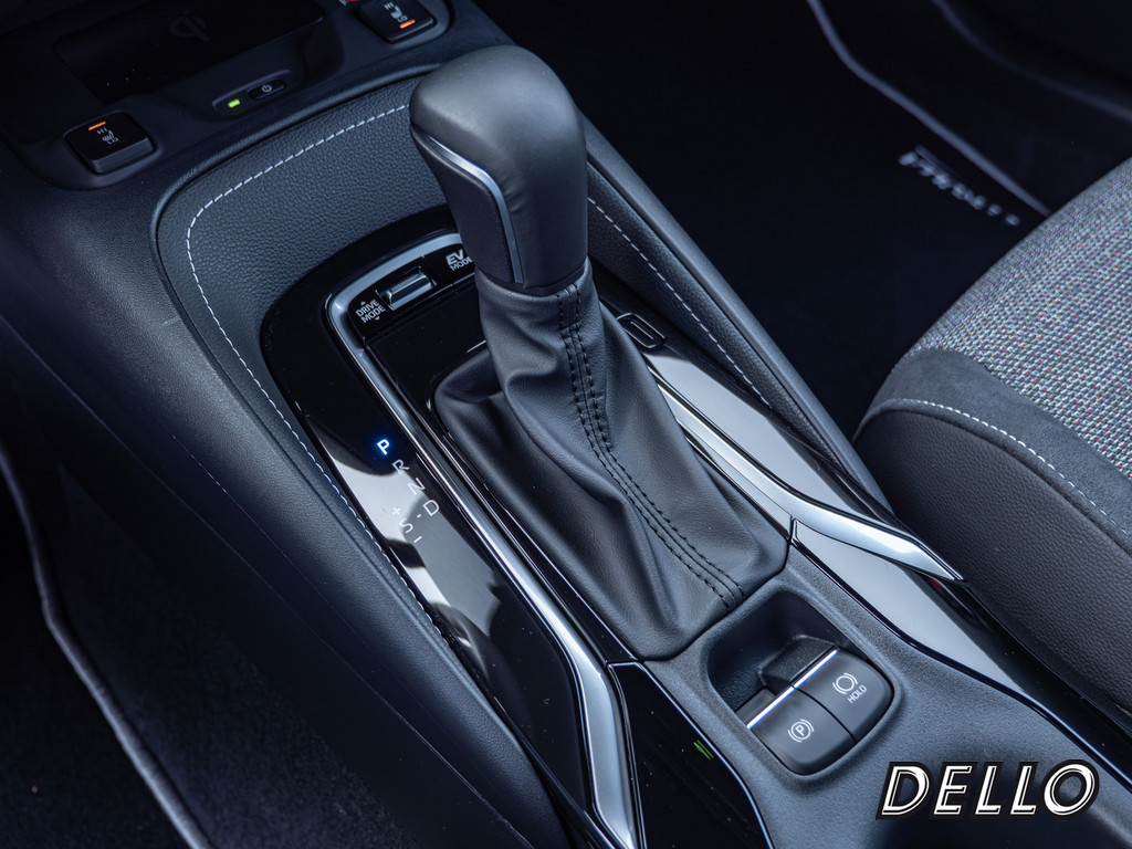 Fahrzeugansicht TOYOTA Corolla 2.0 Hybrid Teamplayer - Bild 18