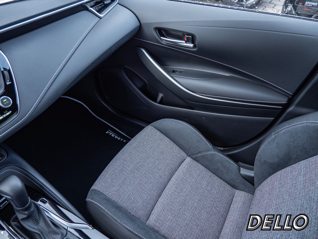 Fahrzeugansicht TOYOTA Corolla 2.0 Hybrid Teamplayer - Bild 19