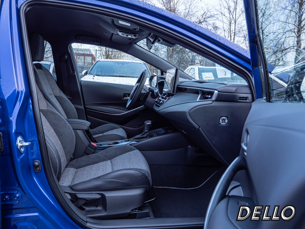 Fahrzeugansicht TOYOTA Corolla 2.0 Hybrid Teamplayer - Bild 39