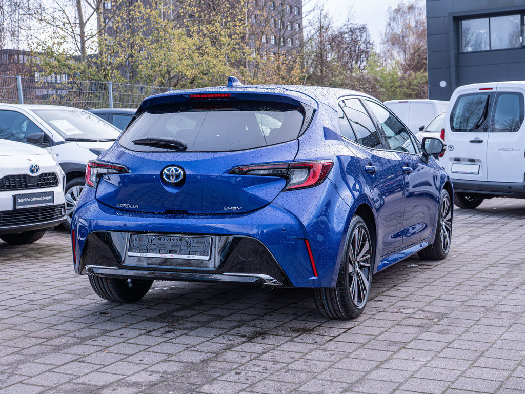 Fahrzeugansicht TOYOTA Corolla 2.0 Hybrid Teamplayer - Bild 34