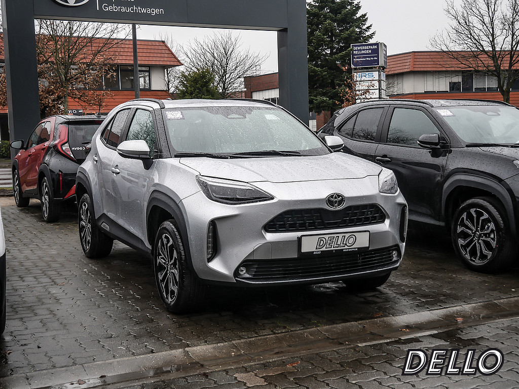 Fahrzeugansicht TOYOTA Yaris Cross 1.5 Hybrid FWD Teamplayer - Bild 23