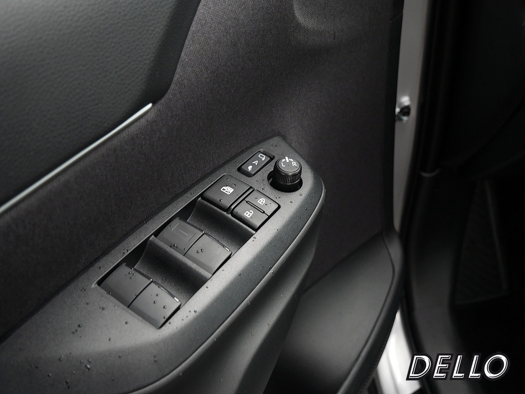 Fahrzeugansicht TOYOTA Yaris Cross 1.5 Hybrid FWD Teamplayer - Bild 7