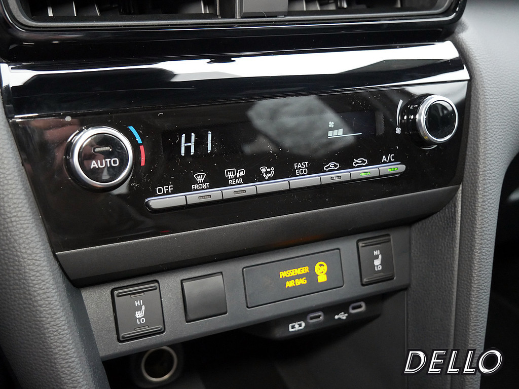 Fahrzeugansicht TOYOTA Yaris Cross 1.5 Hybrid FWD Teamplayer - Bild 14